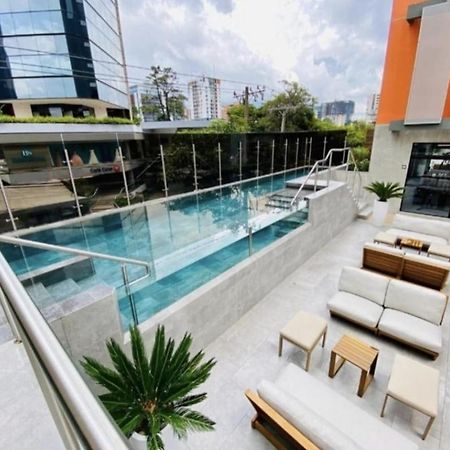 Zona 10 Eon, Guatemala Apartment Exterior photo